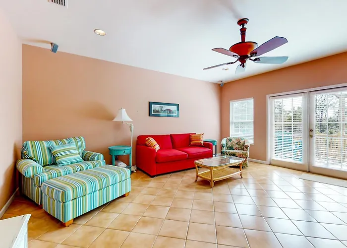 Holiday home Sunny Coastal Hideaway With Patio Large Deck W&d & Ac Gulf Shores